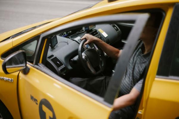 Faqe interneti për Shërbim Transporti Pasagjerësh